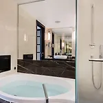 Royal Savoy & Ξενοδοχείο