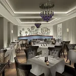 Royal Savoy & 5*