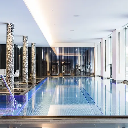 Hotel Royal Savoy & 5*