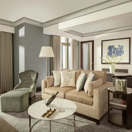 Royal Savoy & Hotel Lausanne