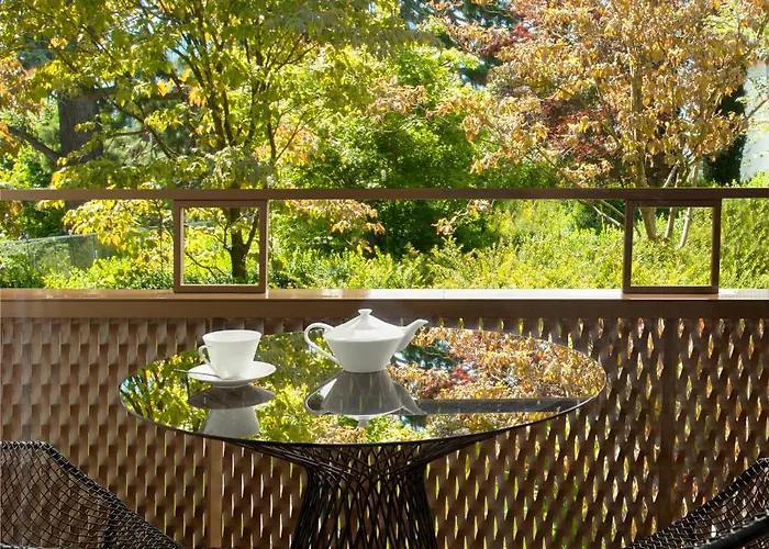 Royal Savoy & Hotel Lausana