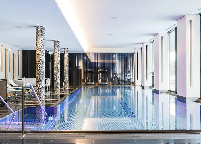 Hotel Royal Savoy & 5*