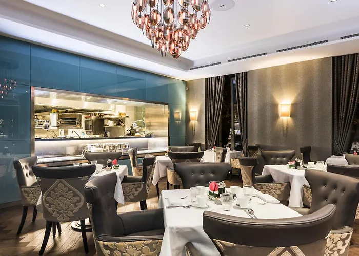 Royal Savoy & Hotel Lausanne