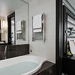 Otel Royal Savoy & 5*