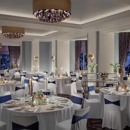 Royal Savoy &
