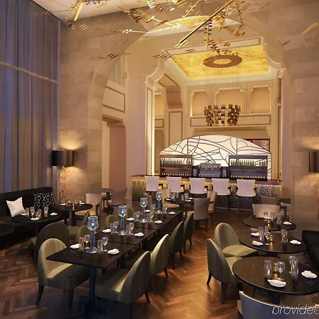 Royal Savoy &