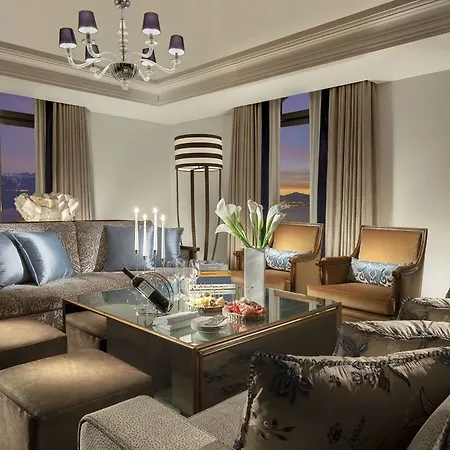 Royal Savoy & Ξενοδοχείο 5*