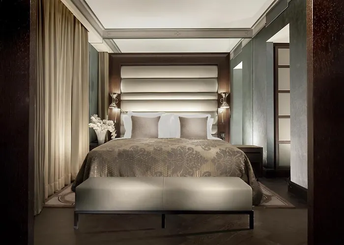 Ξενοδοχείο Royal Savoy & 5*