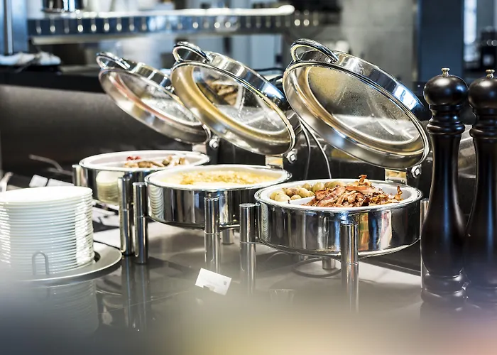 Ξενοδοχείο Royal Savoy &